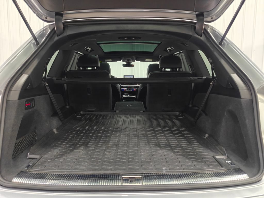 Used 2017 Audi Q7 3.0T Prestige AWD/4WD image 37