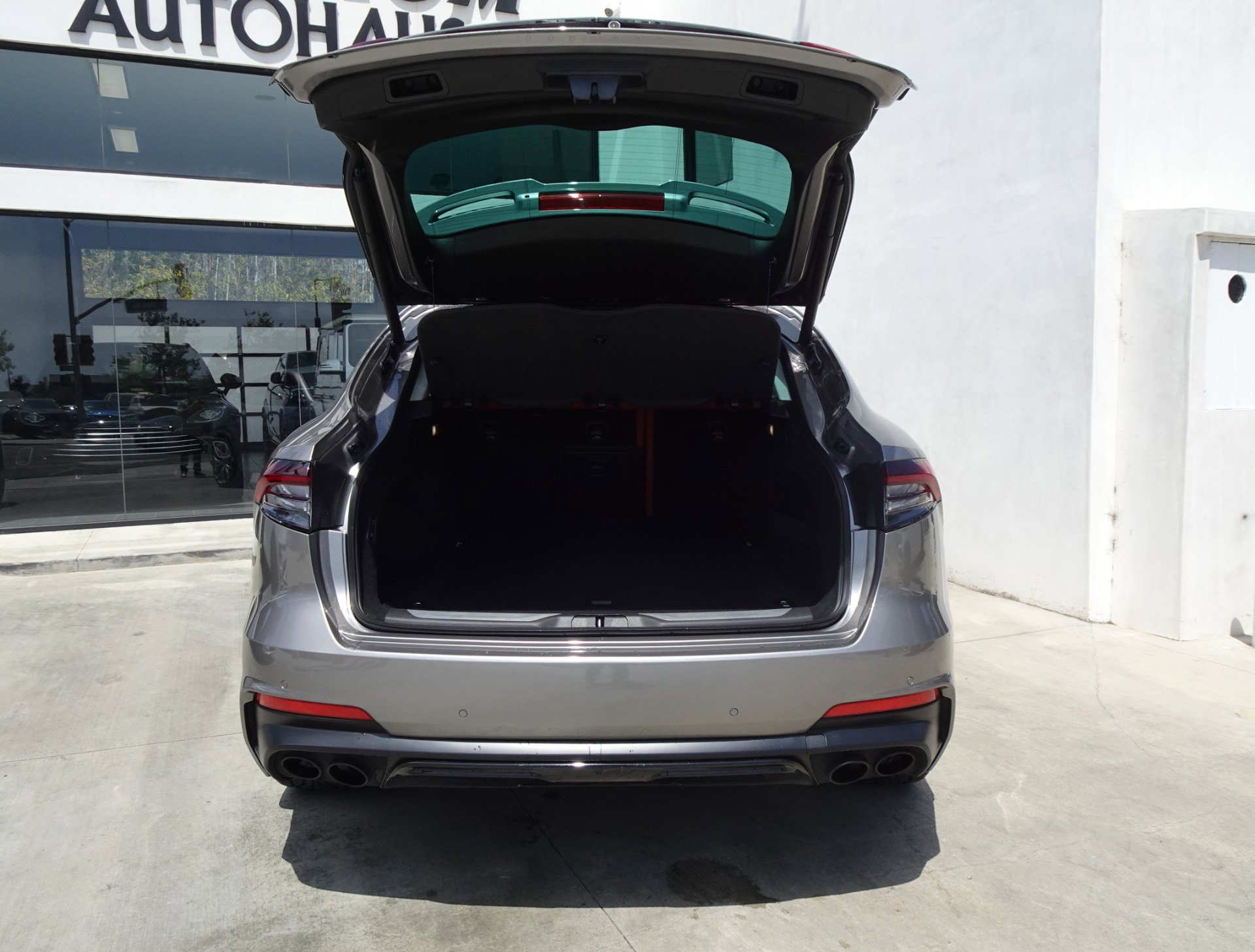 Used 2021 Maserati Levante GranSport AWD/4WD image 6