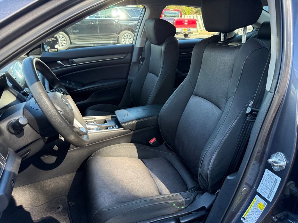 Used 2018 Honda Accord LX image 12