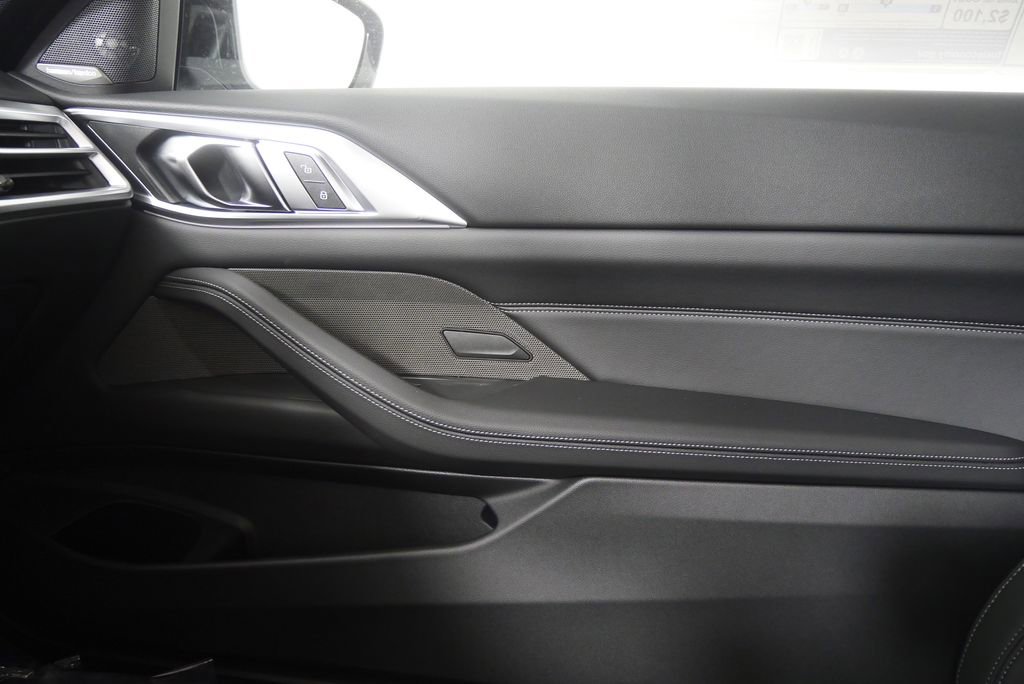 New 2026 BMW M440i Coupe w/ Premium Package RWD image 23