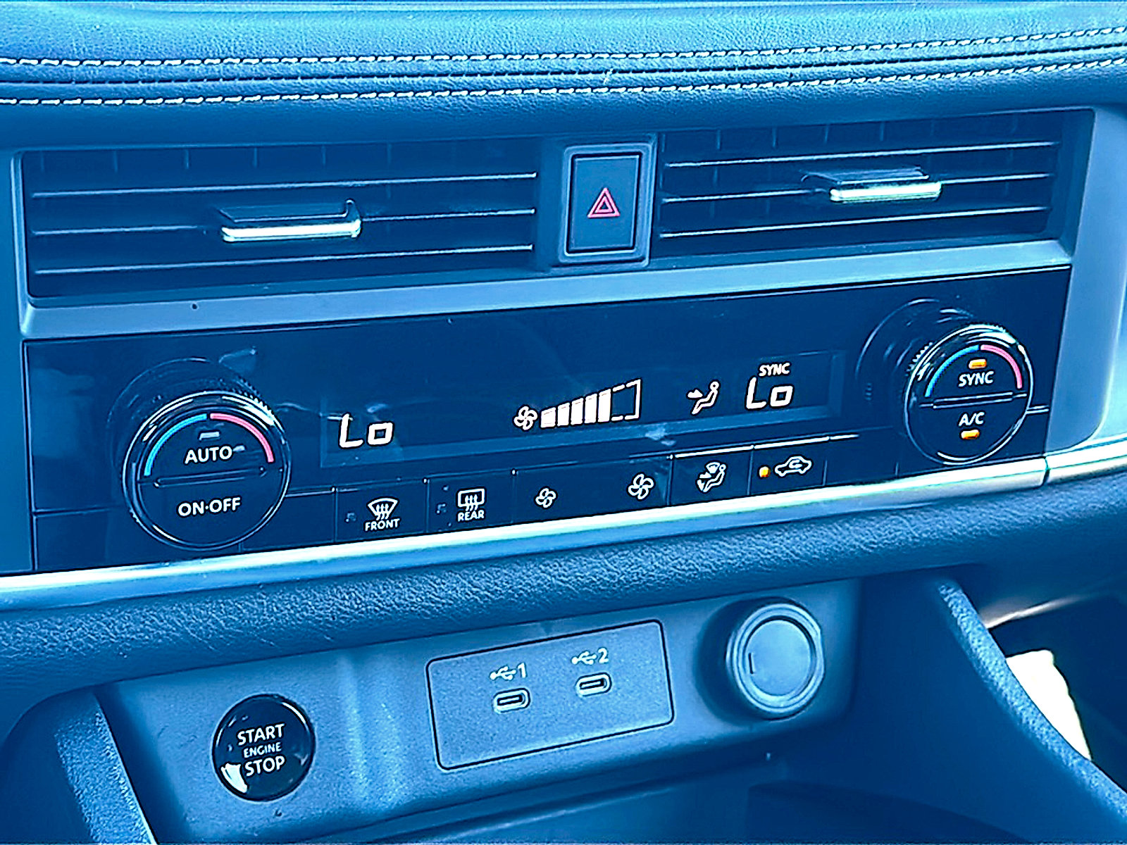 Used 2025 Nissan Rogue SV image 33