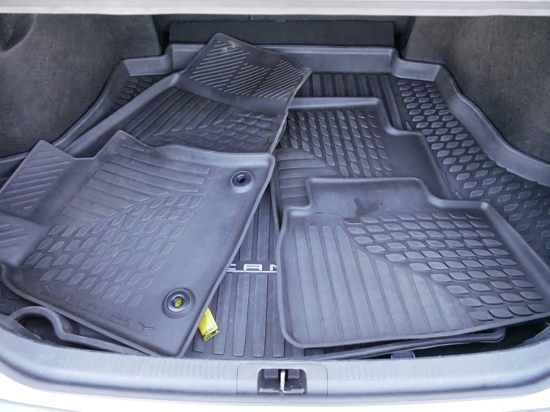 Certified 2025 Toyota Camry SE w/ Convenience Package image 19