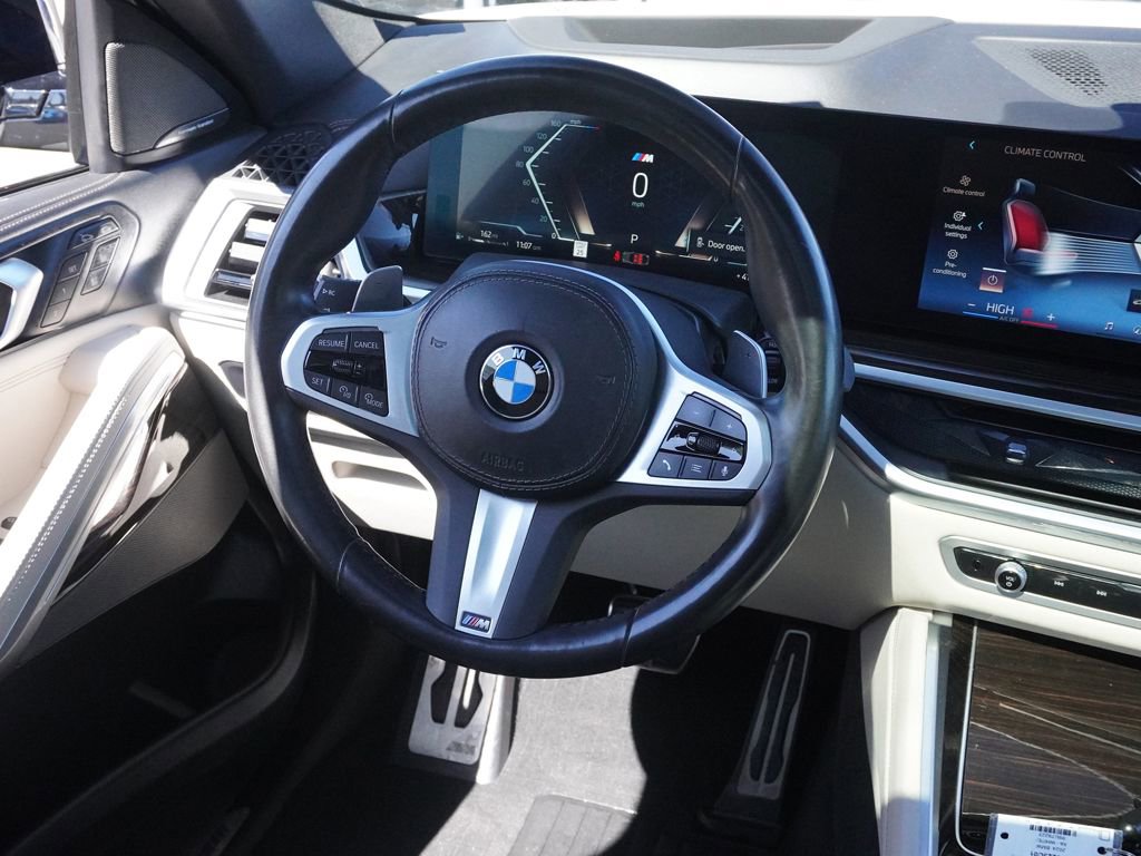 Used 2024 BMW X6 xDrive40i w/ Executive Package AWD/4WD image 31