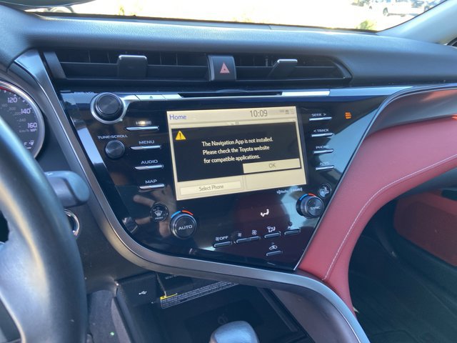 Used 2020 Toyota Camry XSE image 36