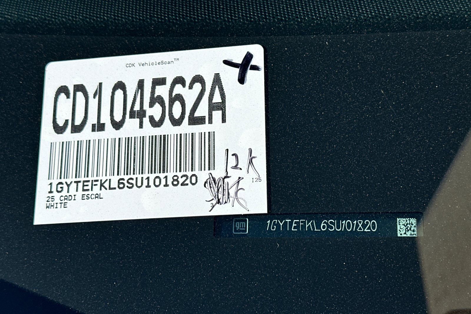 Used 2025 Cadillac Escalade IQ Sport 2 image 37