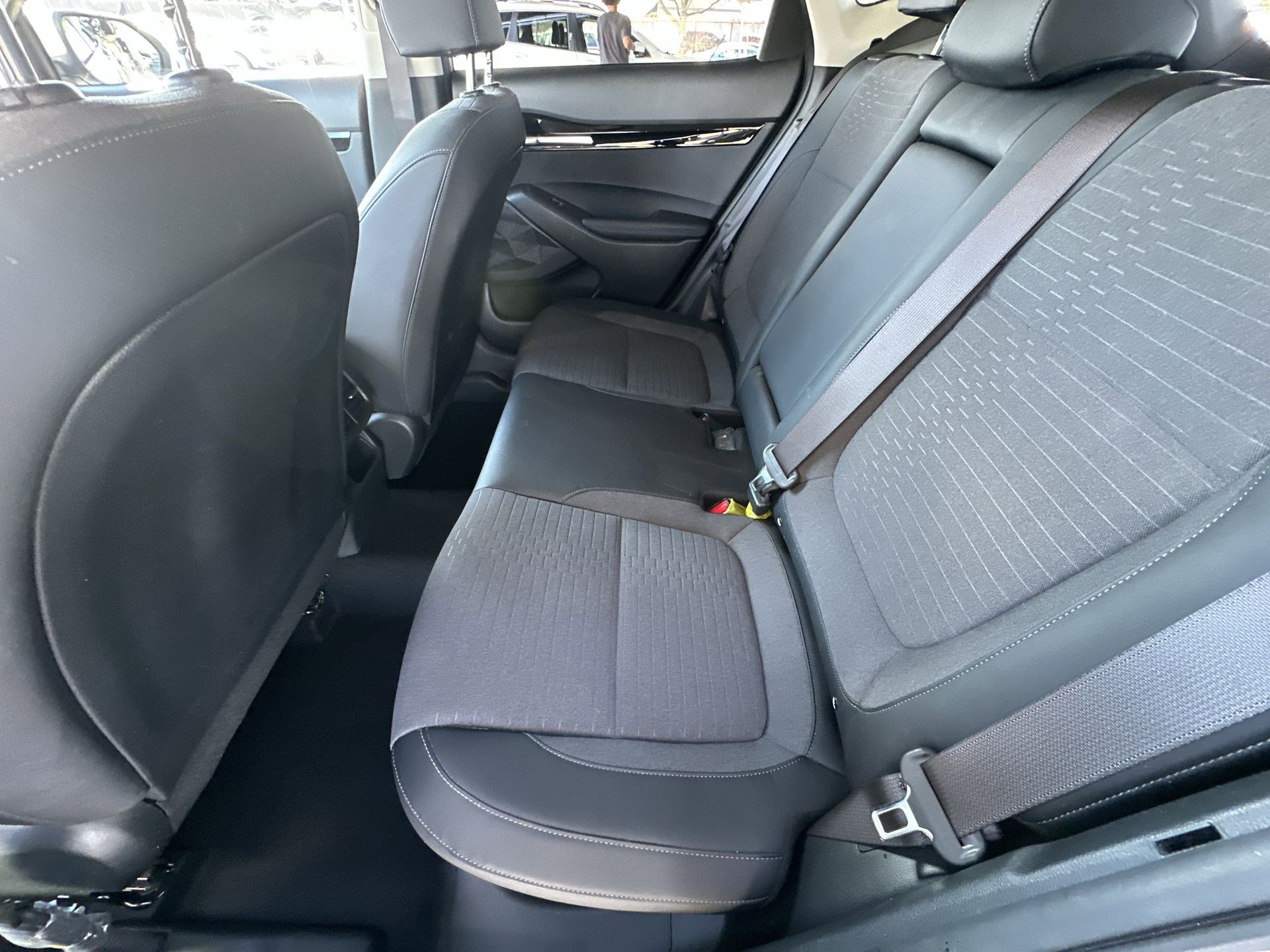 Used 2023 Kia Seltos S w/ Navigation Package image 27