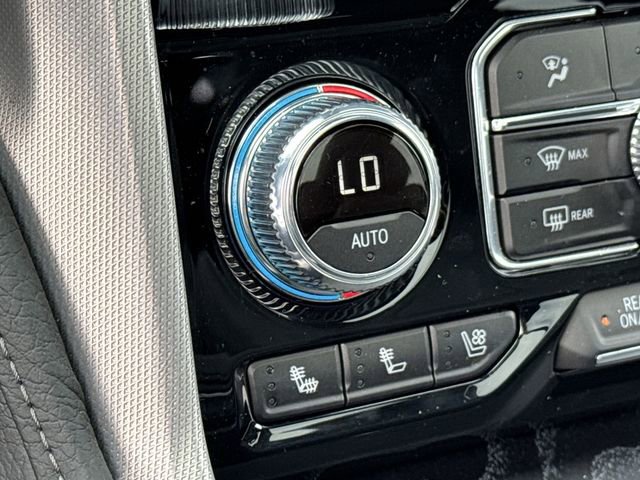 Used 2024 GMC Yukon Denali AWD/4WD image 23