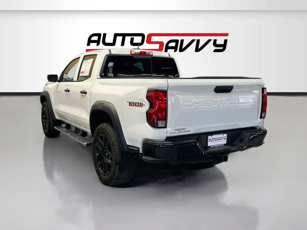Used 2024 Chevrolet Colorado Trail Boss w/ Advanced Trailering Package AWD/4WD image 5