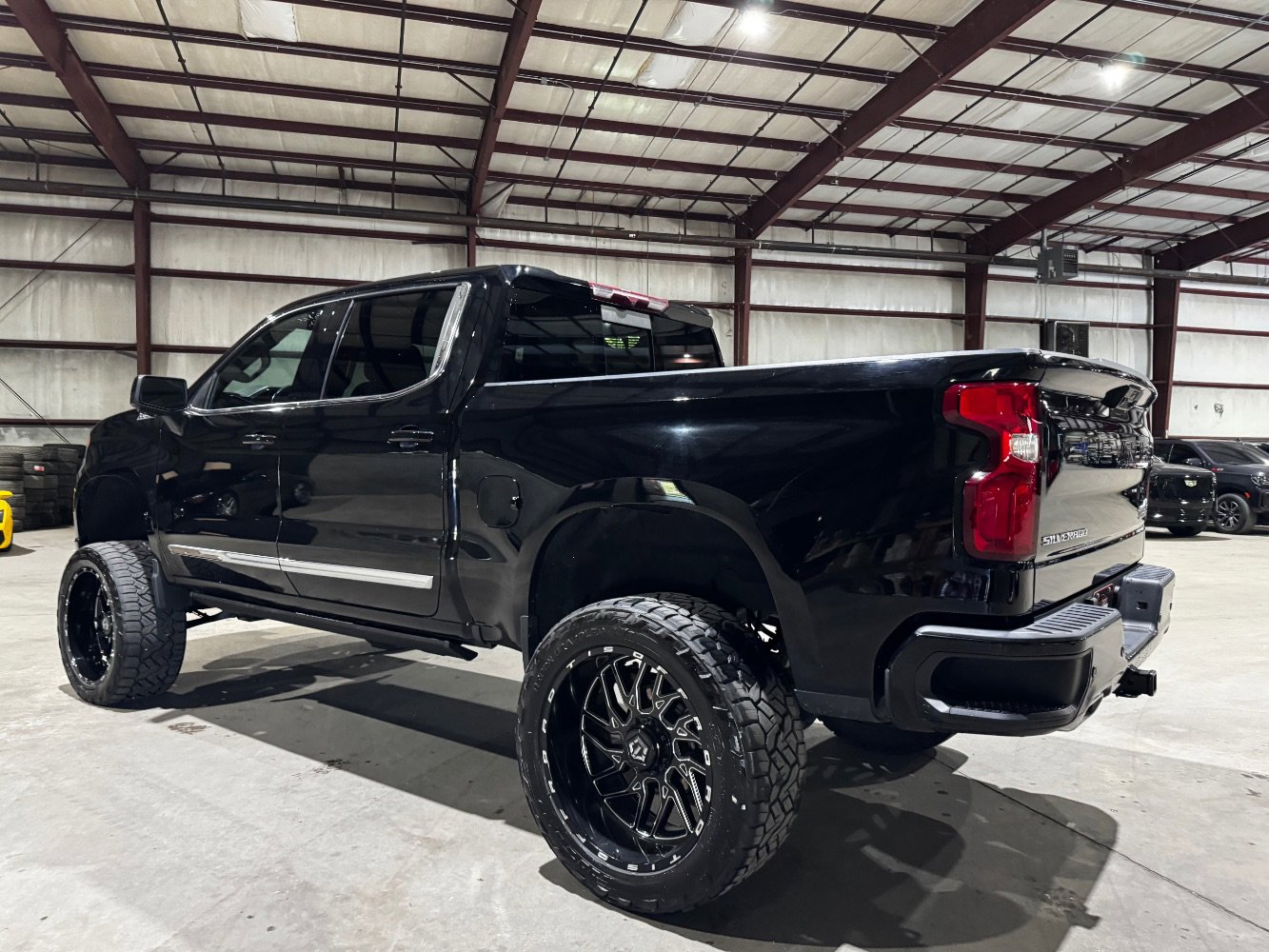 Used 2022 Chevrolet Silverado 1500 High Country image 6