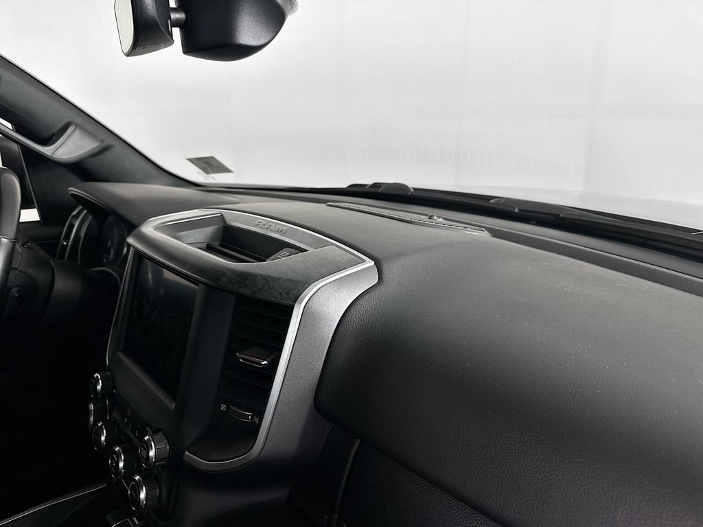 Used 2022 RAM 1500 Big Horn AWD/4WD image 38