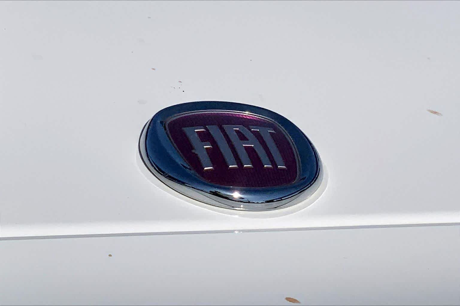 Used 2018 FIAT 124 Spider Classica w/ Technology Group RWD image 29