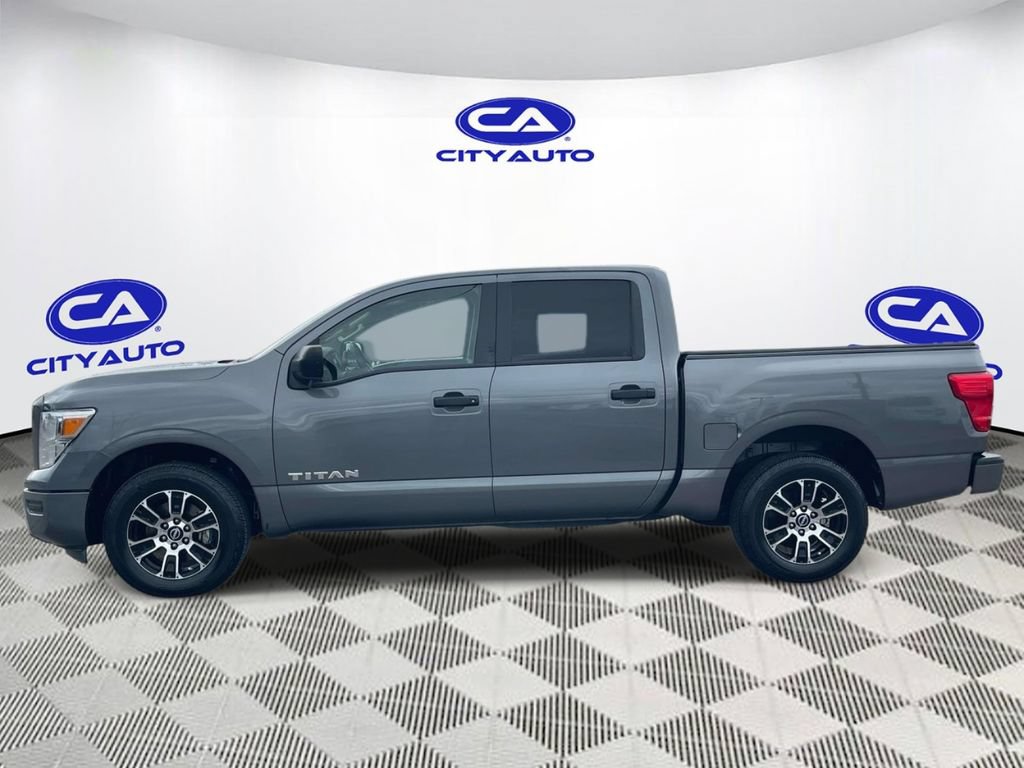 Used 2023 Nissan Titan SV RWD image 8