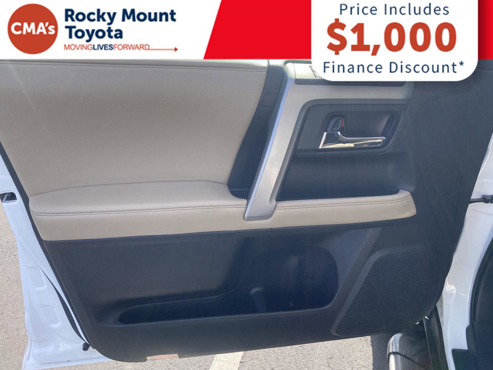 Used 2017 Toyota 4Runner SR5 image 10