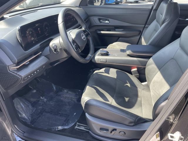 Used 2023 Nissan Ariya FWD image 14