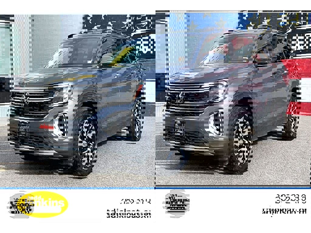 Used 2025 Volkswagen Atlas SE