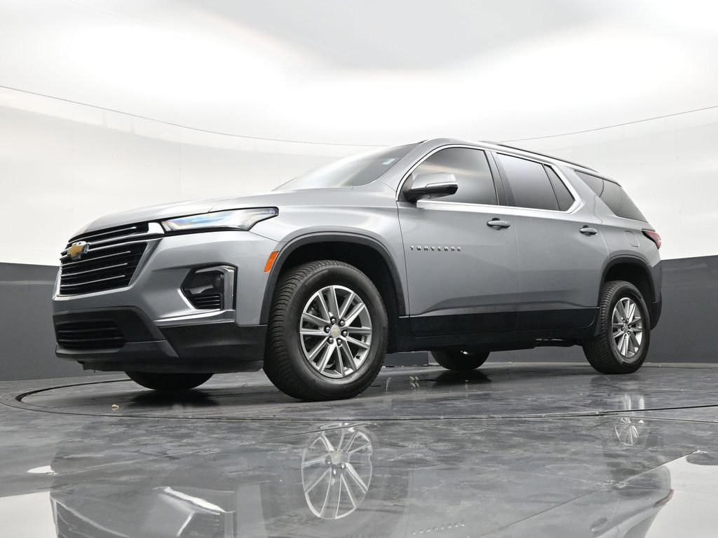 Used 2023 Chevrolet Traverse LT FWD image 21