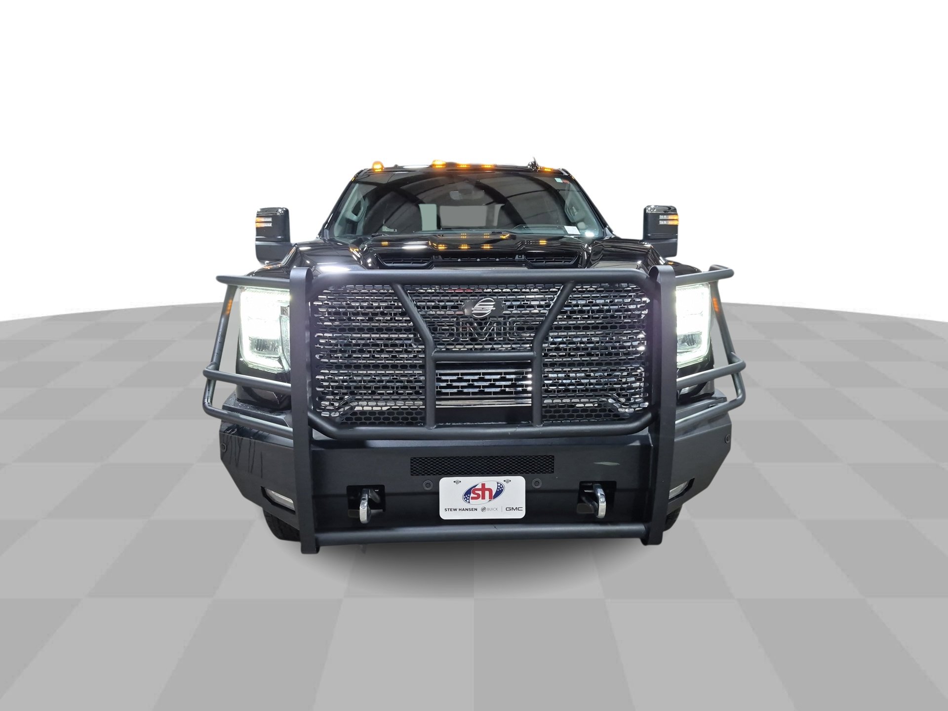 Certified 2023 GMC Sierra 3500 Denali w/ Denali Ultimate Package AWD/4WD image 3