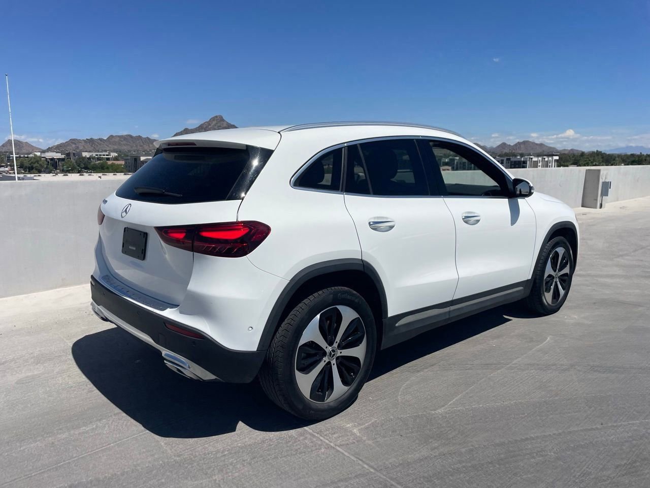 Used 2025 Mercedes-Benz GLA 250 image 2