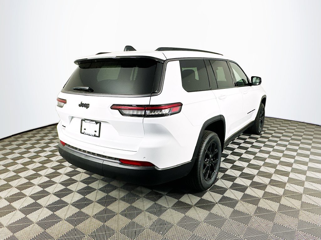 New 2026 Jeep Grand Cherokee L 4WD image 9