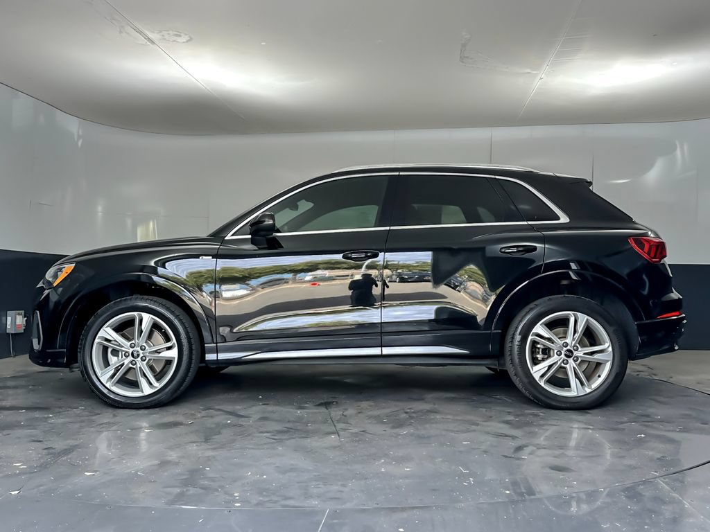 Used 2021 Audi Q3 2.0T Premium w/ Convenience Package AWD/4WD image 6