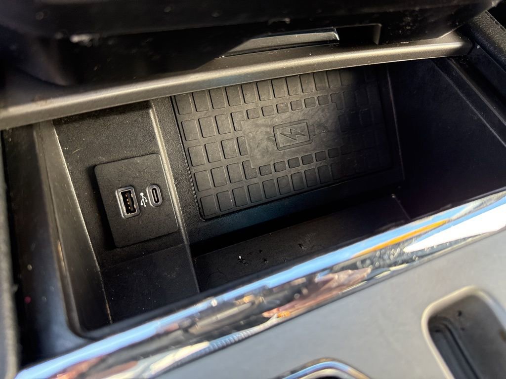 Used 2021 Ford Expedition XLT image 27