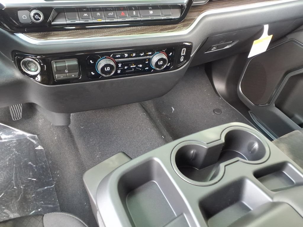 New 2026 Chevrolet Silverado 1500 LT AWD/4WD image 19