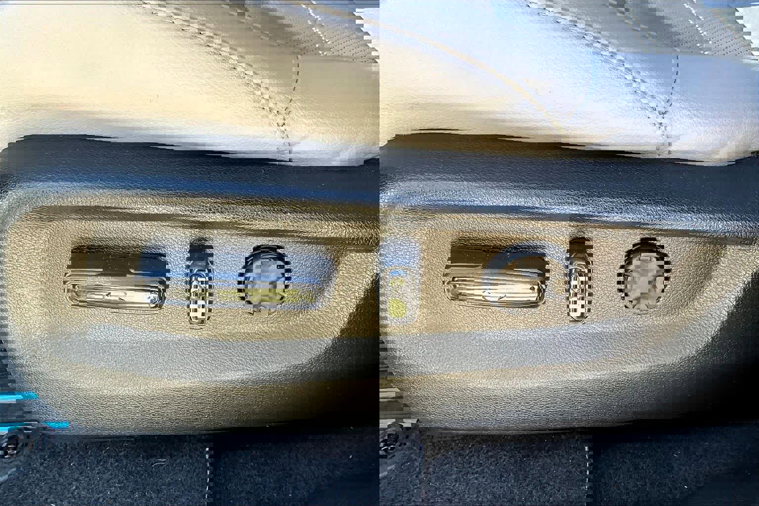 Used 2020 Honda CR-V EX-L image 33