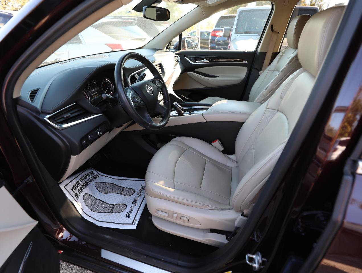 Used 2018 Buick Enclave Essence FWD image 17