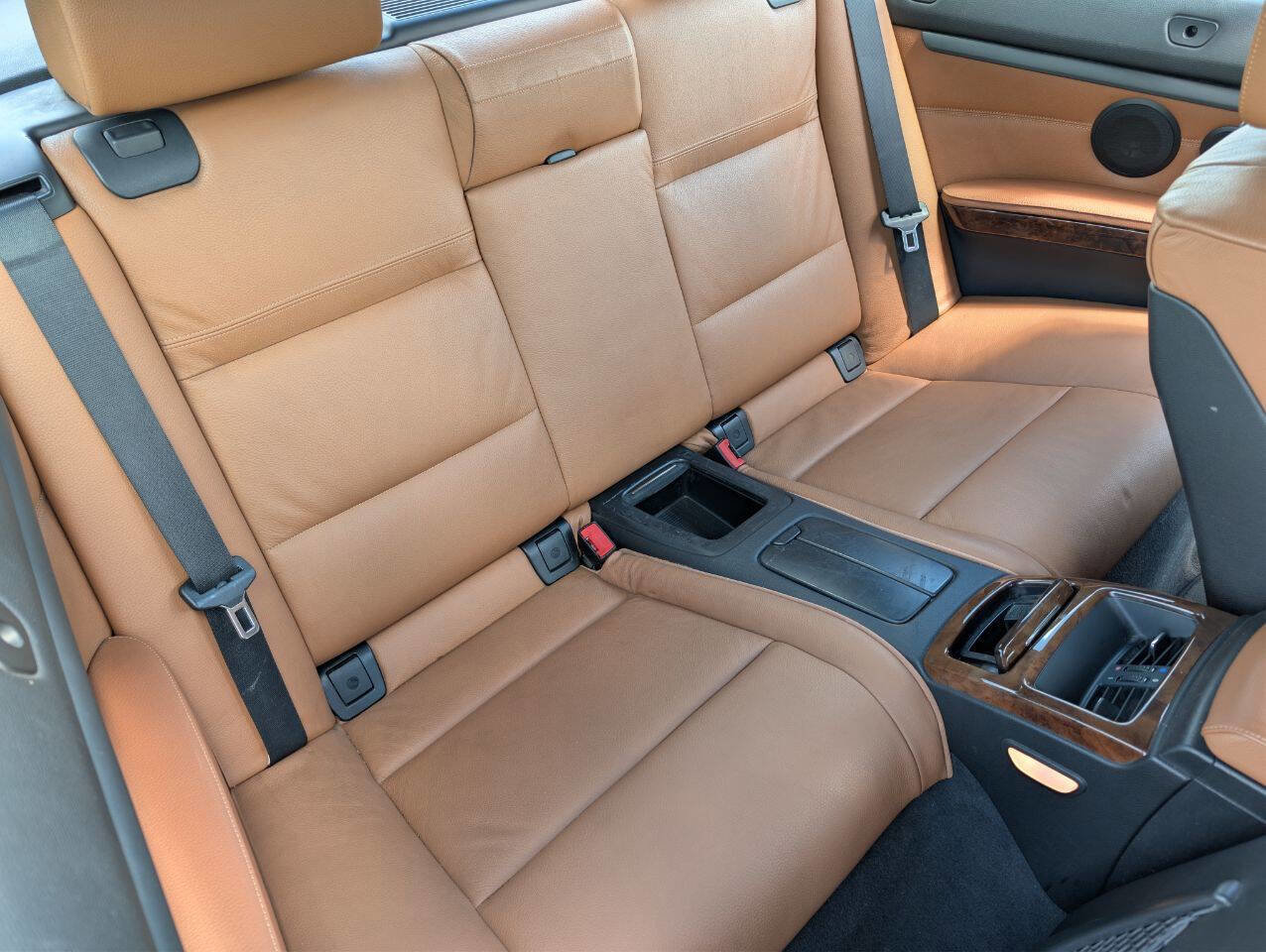 Used 2008 BMW 335i Convertible image 18