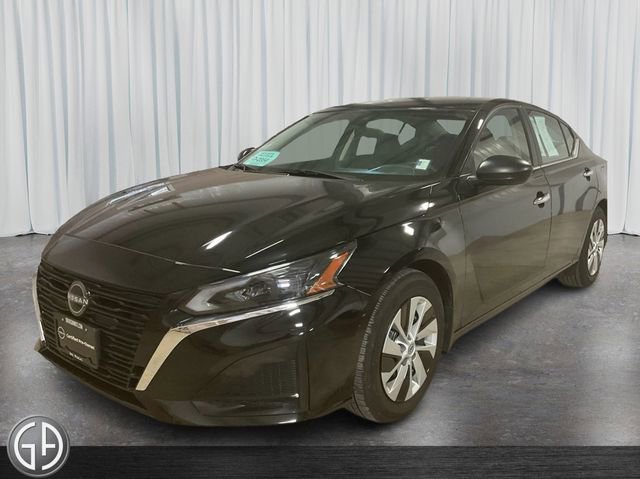 Used 2024 Nissan Altima 2.5 S