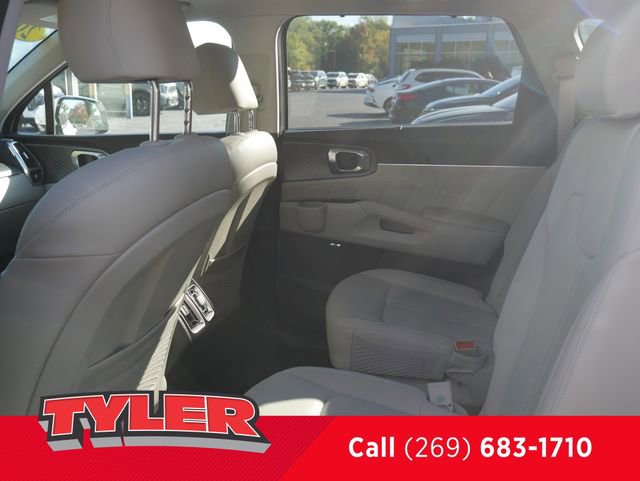 Used 2024 Kia Sorento SX Prestige w/ Panoramic Sunroof Package image 42