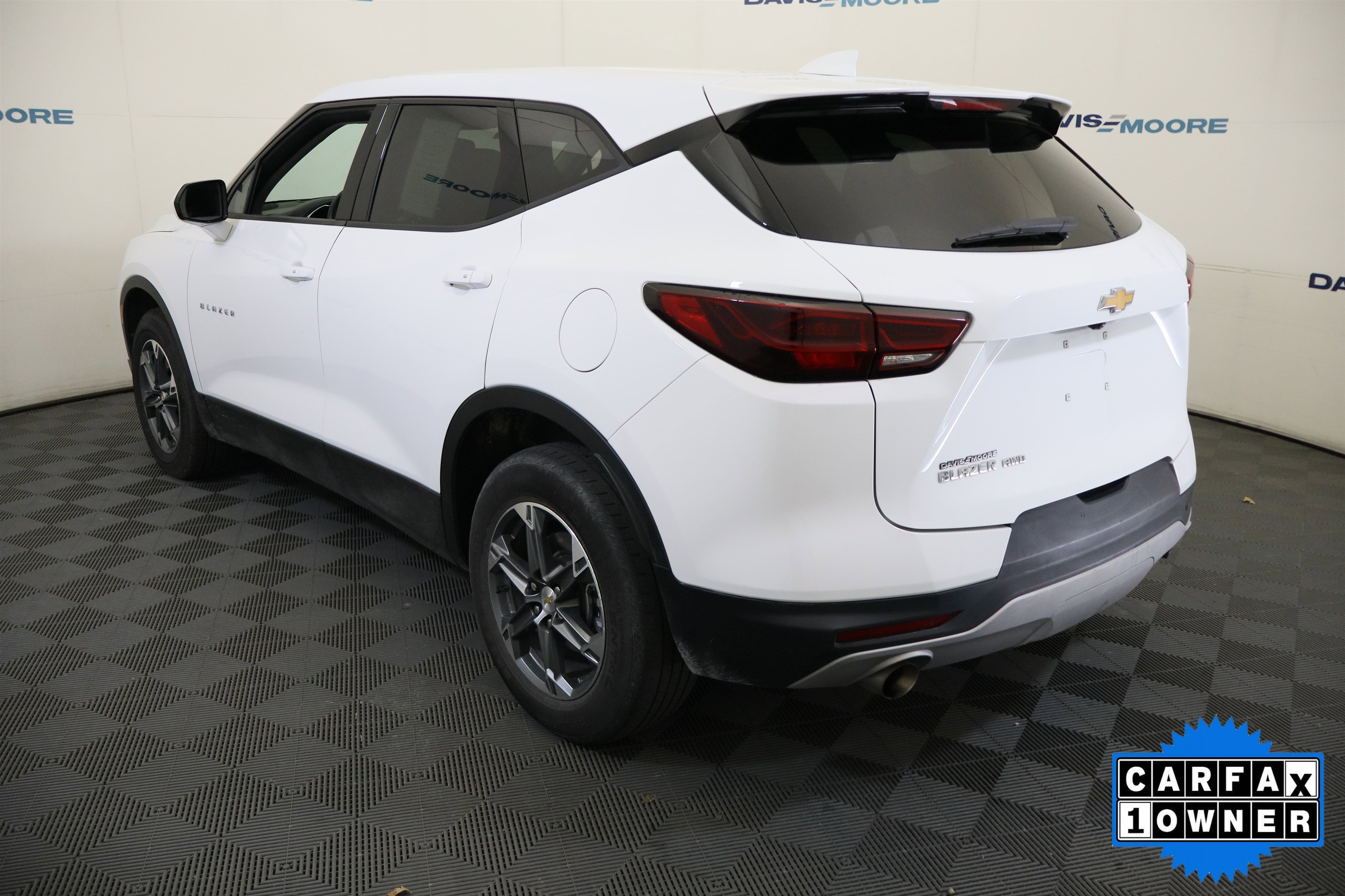 Used 2025 Chevrolet Blazer LT AWD/4WD image 10