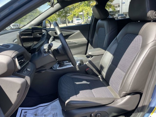 Used 2025 Buick Envista Preferred w/ Convenience I Package FWD image 19