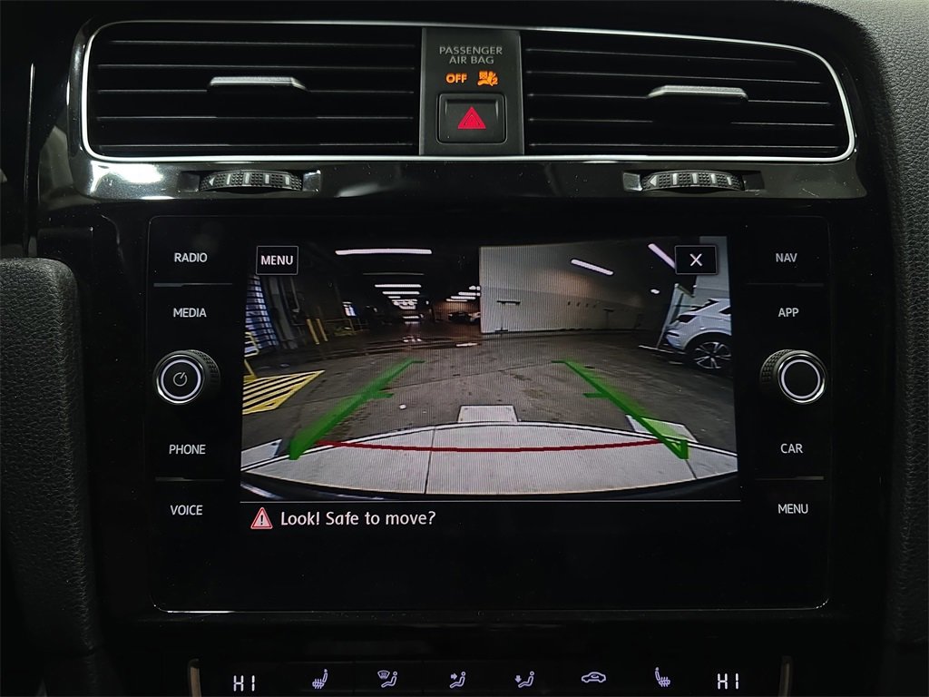 Used 2019 Volkswagen Golf R 4-Door image 24