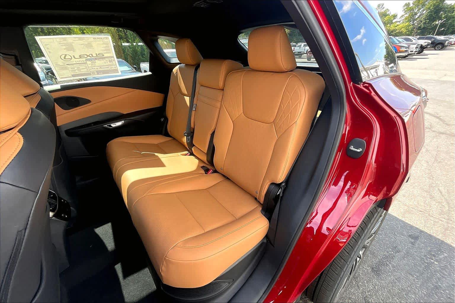 New 2026 Lexus RX 350 w/ Convenience Package AWD/4WD image 10