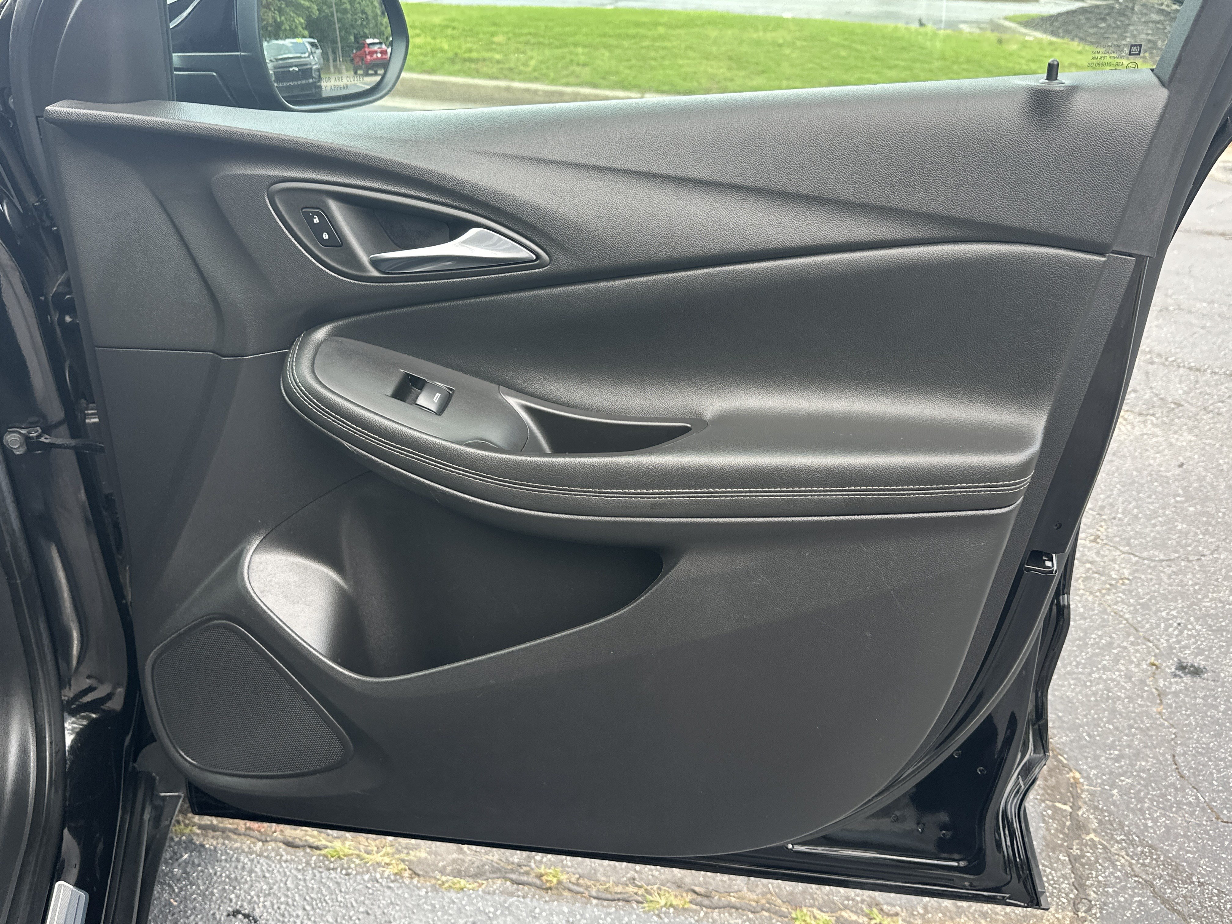Certified 2023 Buick Encore GX Preferred FWD image 14