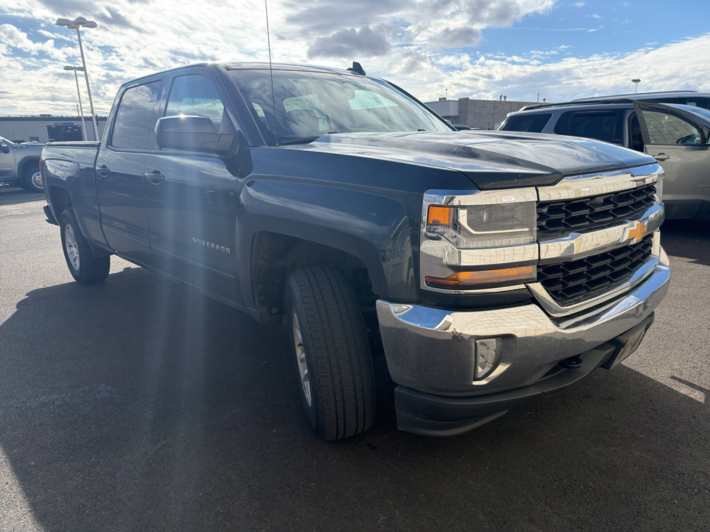 Certified 2017 Chevrolet Silverado 1500 LT w/ All Star Edition image 6