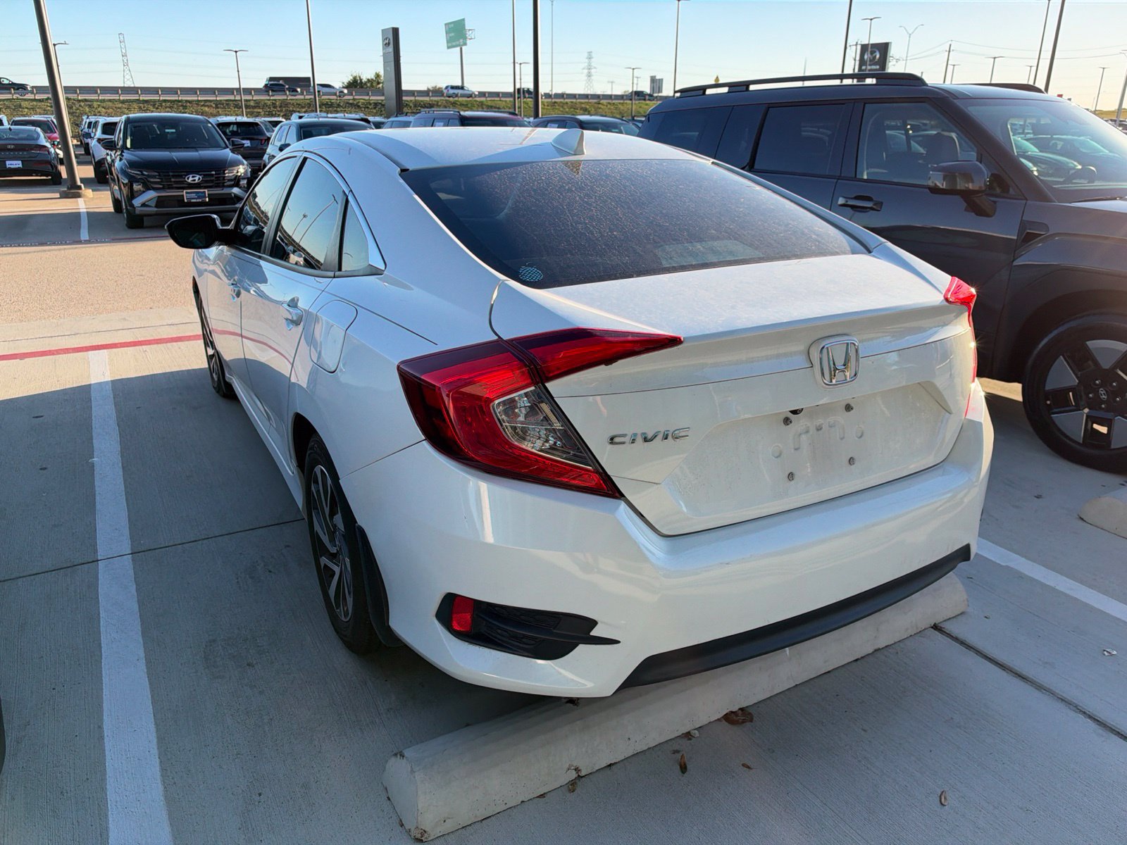 Used 2017 Honda Civic EX image 9