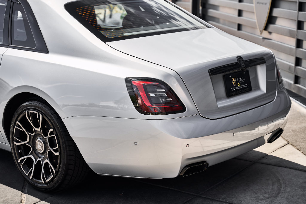 Used 2024 Rolls-Royce Ghost Black Badge AWD/4WD image 9
