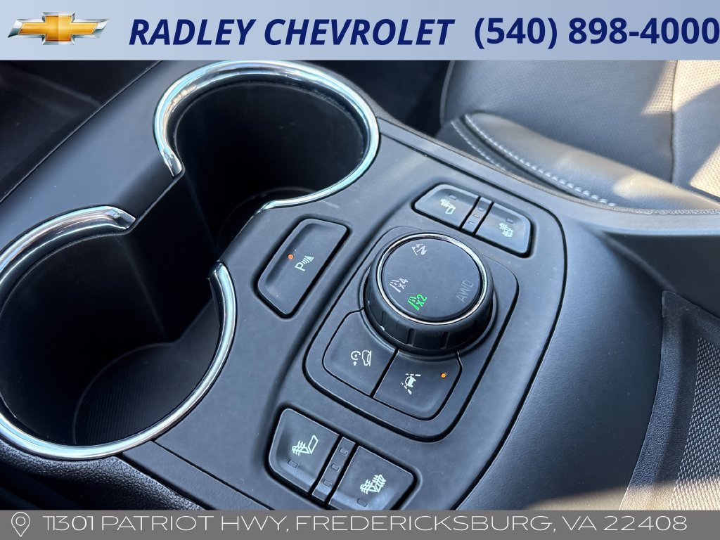 Certified 2023 GMC Terrain SLT w/ Tech Package AWD/4WD image 12