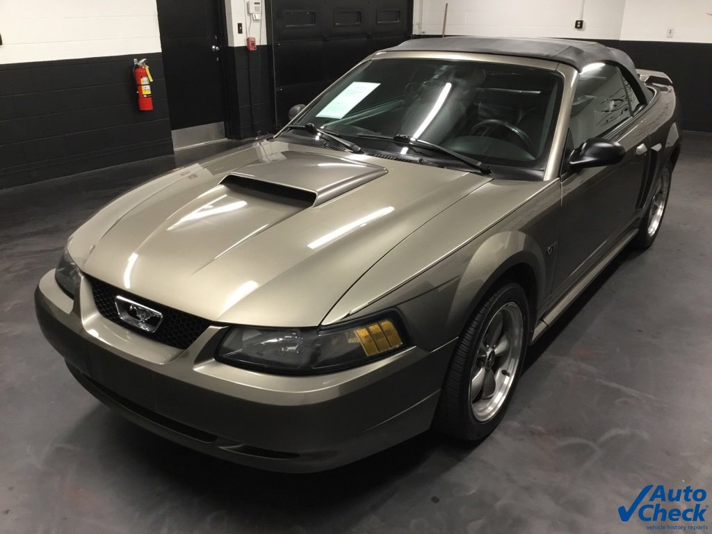 Used 2001 Ford Mustang GT image 17