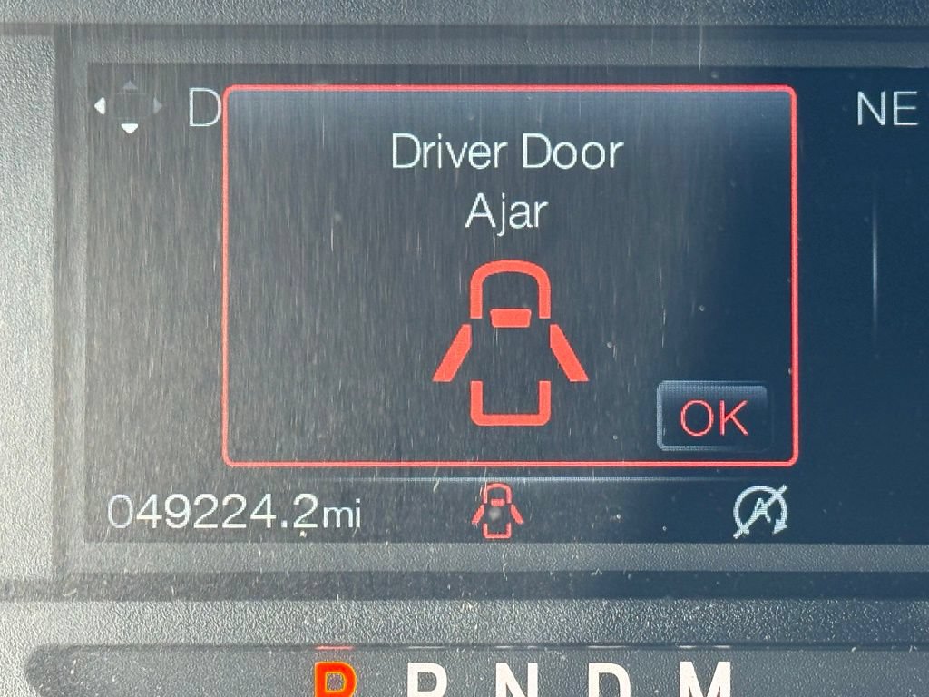 Used 2019 Ford F150 XLT w/ Equipment Group 302A Luxury AWD/4WD image 19