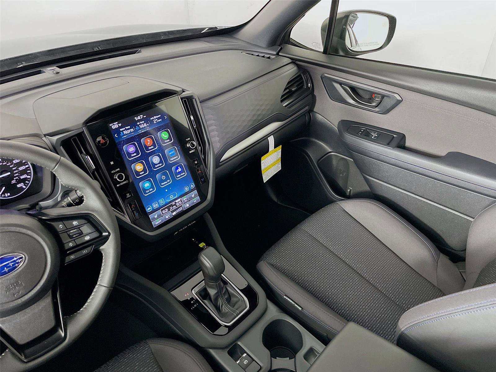 Certified 2025 Subaru Forester Premium AWD/4WD image 27