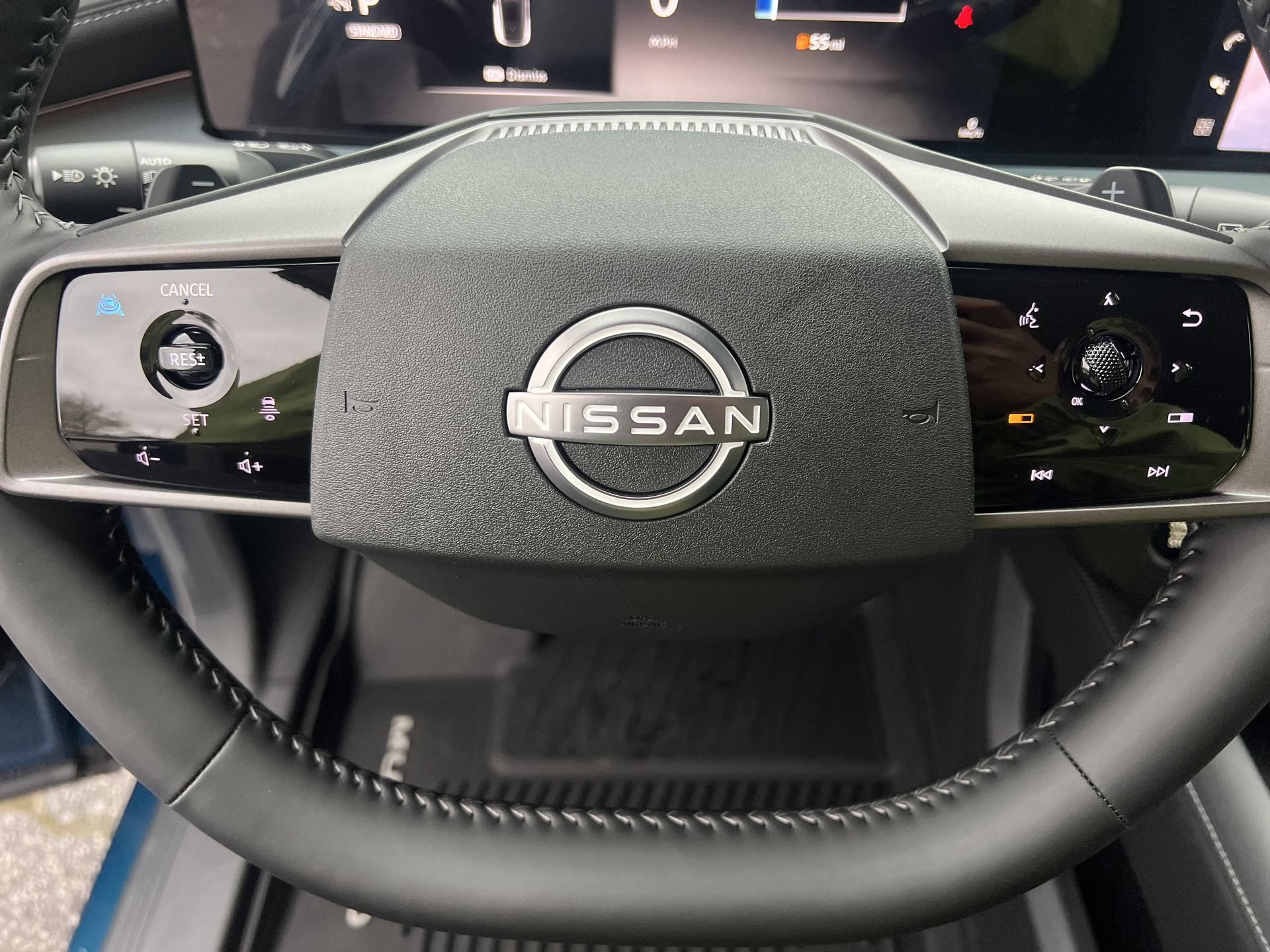 New 2026 Nissan Murano SL AWD/4WD image 9
