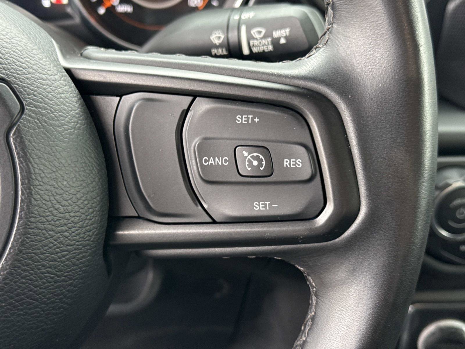 Certified 2022 Jeep Gladiator Sport image 29