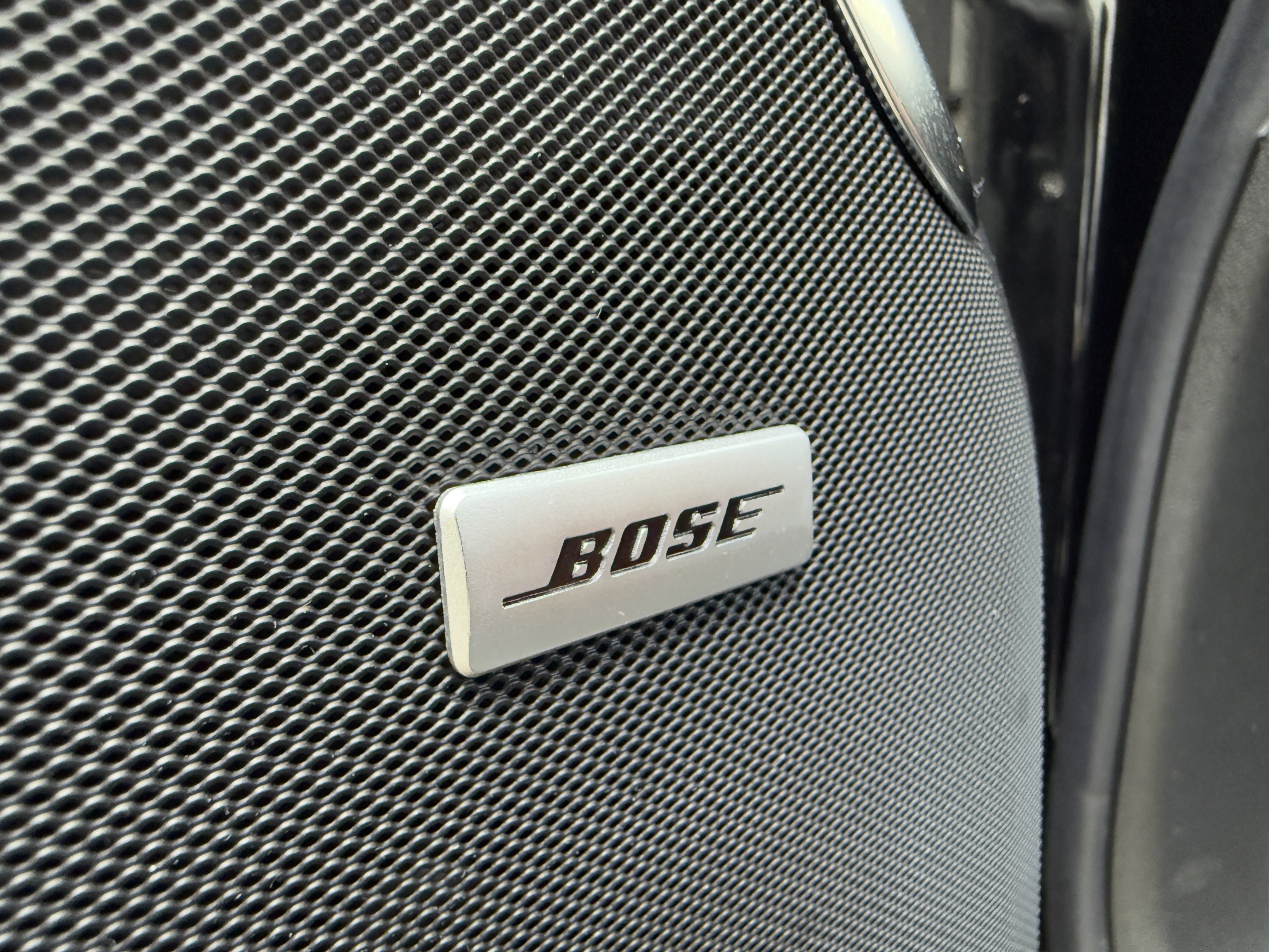 Used 2023 GMC Yukon XL Denali image 43