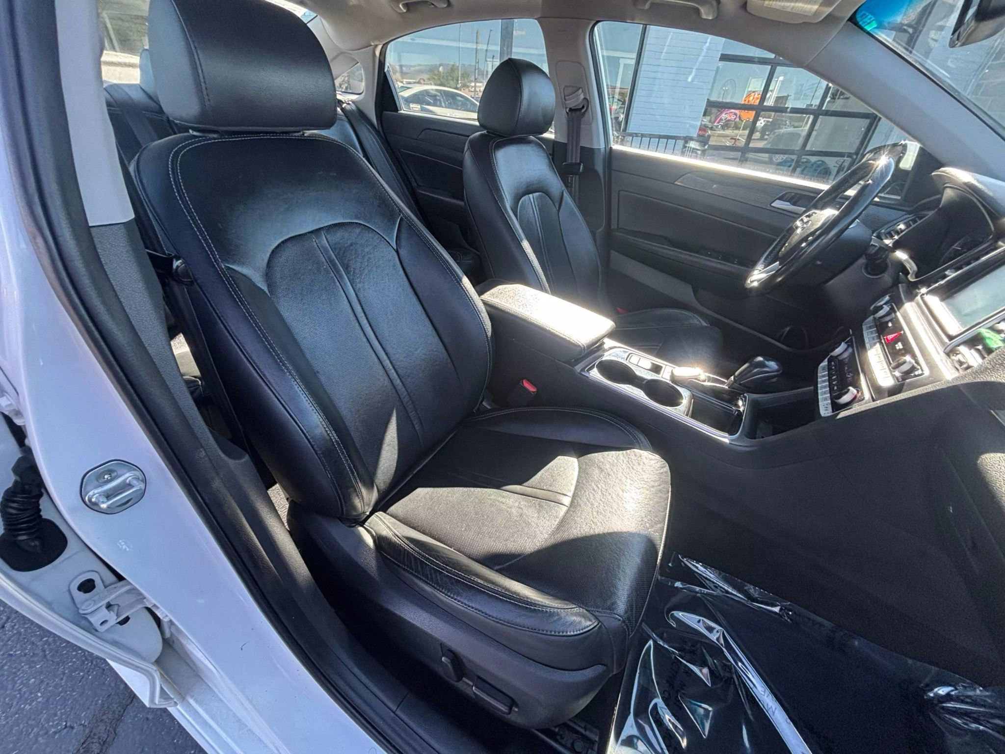 Used 2019 Hyundai Sonata Limited image 7