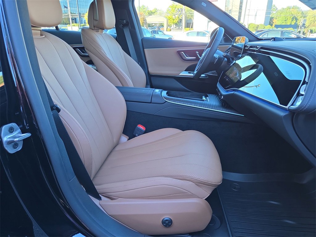 New 2026 Mercedes-Benz E 350 4MATIC Sedan image 16