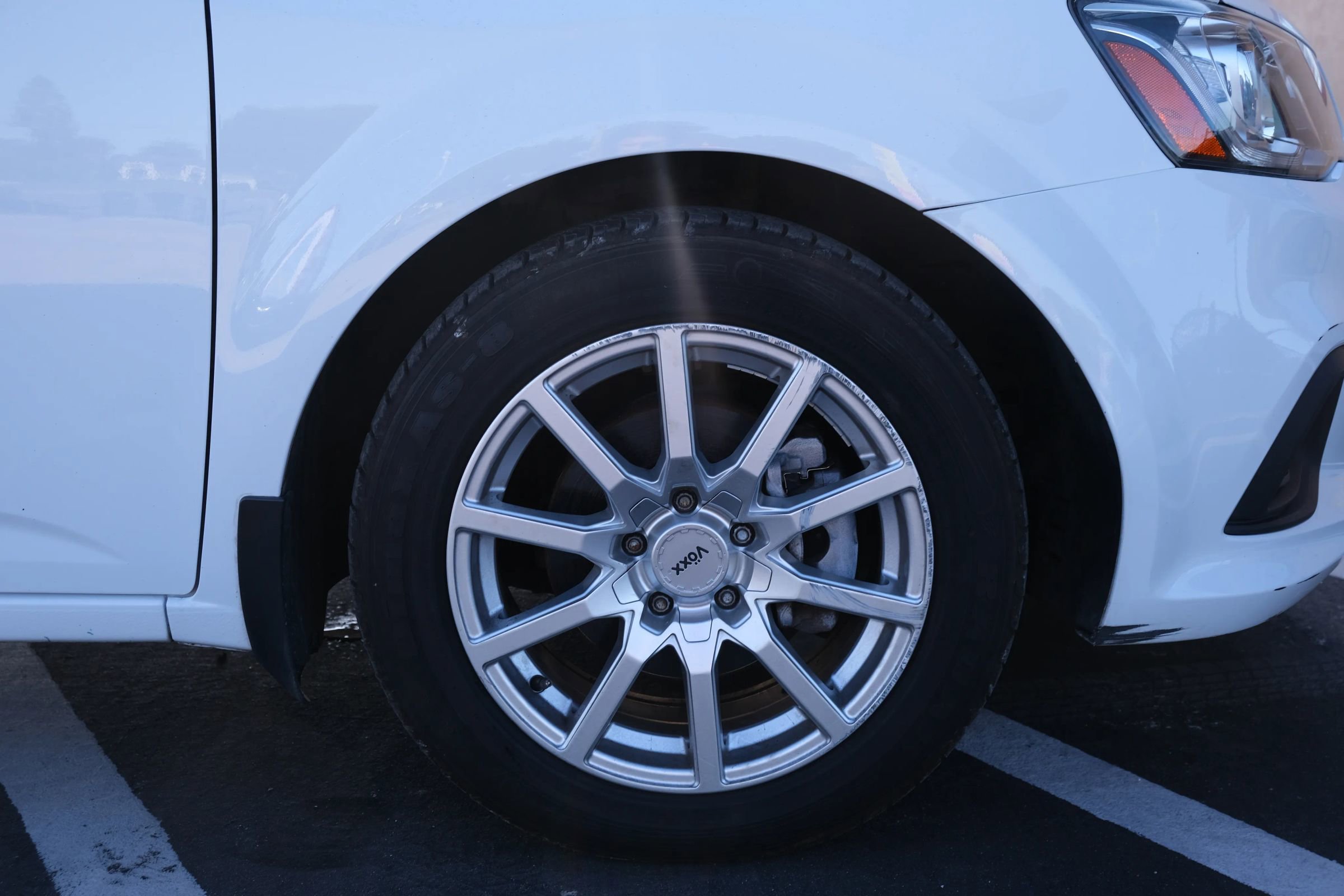 Used 2018 Chevrolet Sonic Premier w/ Driver Confidence Package image 16