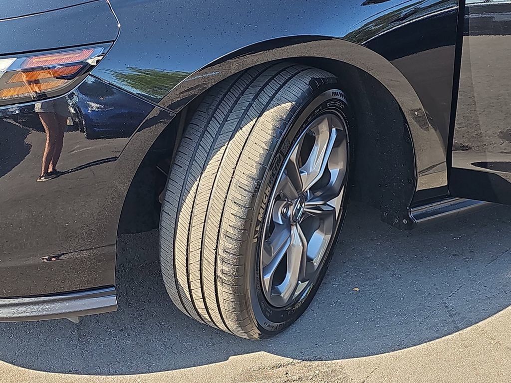 Used 2024 Honda Accord EX image 34